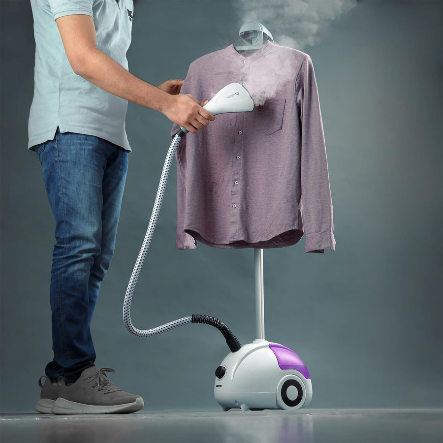 GarmentMaster 2000™ – Upright Clothes & Fabric Steamer